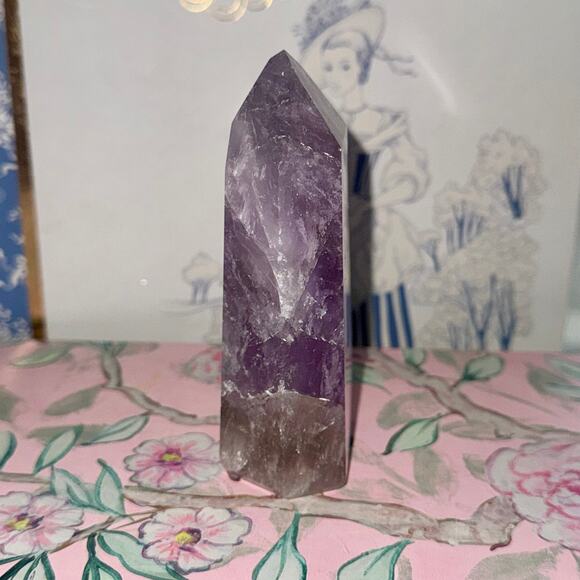 Brazilian Smokey Amethyst Tower 252 g | Lightcode-Infused Crystal Point - Picture 4 of 4